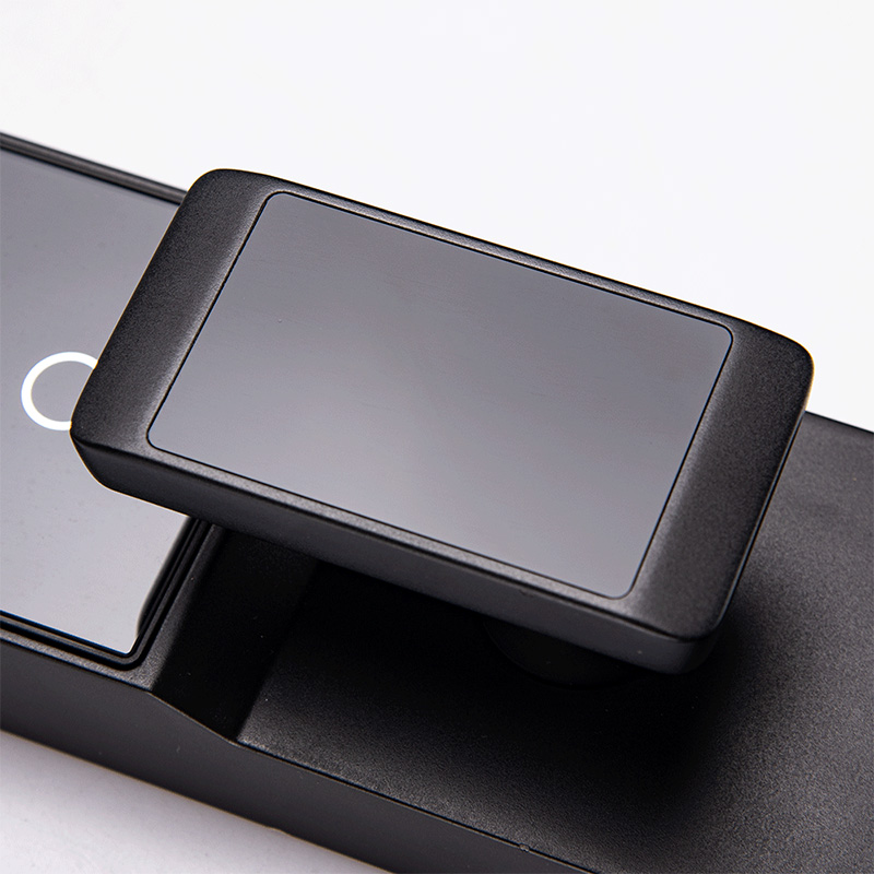 Electric automatic facial recognition smart door lock